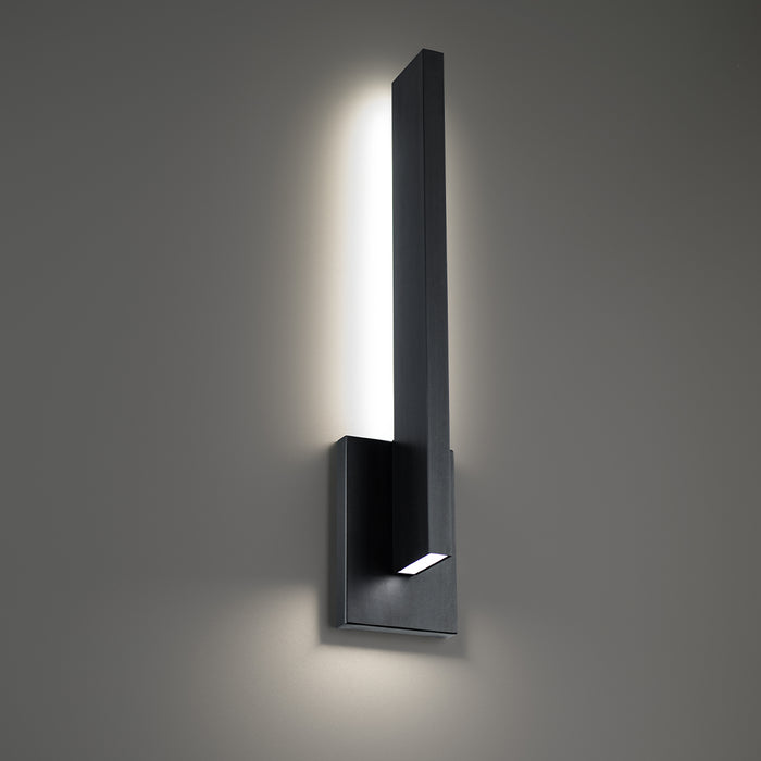 Modern Forms - WS-W18122-35-BK - LED Outdoor Wall Sconce - Mako - Black