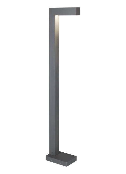 Visual Comfort Modern - OBSTR - LED Outdoor Bollard - Strut