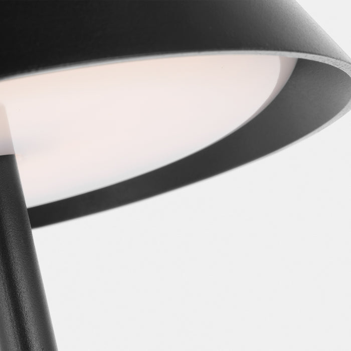 Tepa Medium Rechargeable LED Floor Lamp