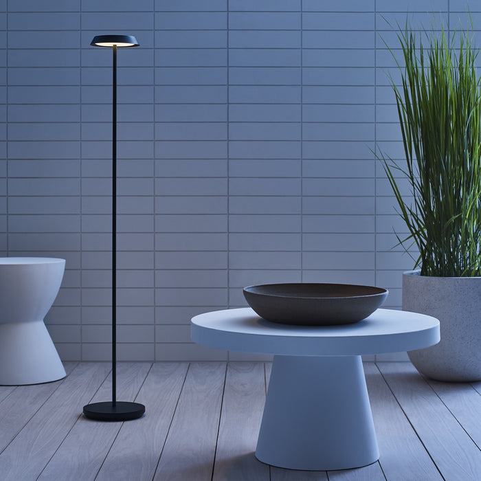 Tepa Medium Rechargeable LED Floor Lamp