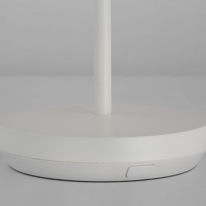 Doppia Short Accent LED Table Lamp