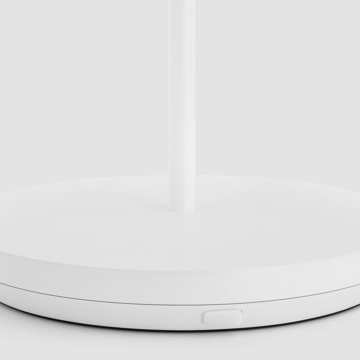 Tepa Medium Rechargeable LED Floor Lamp