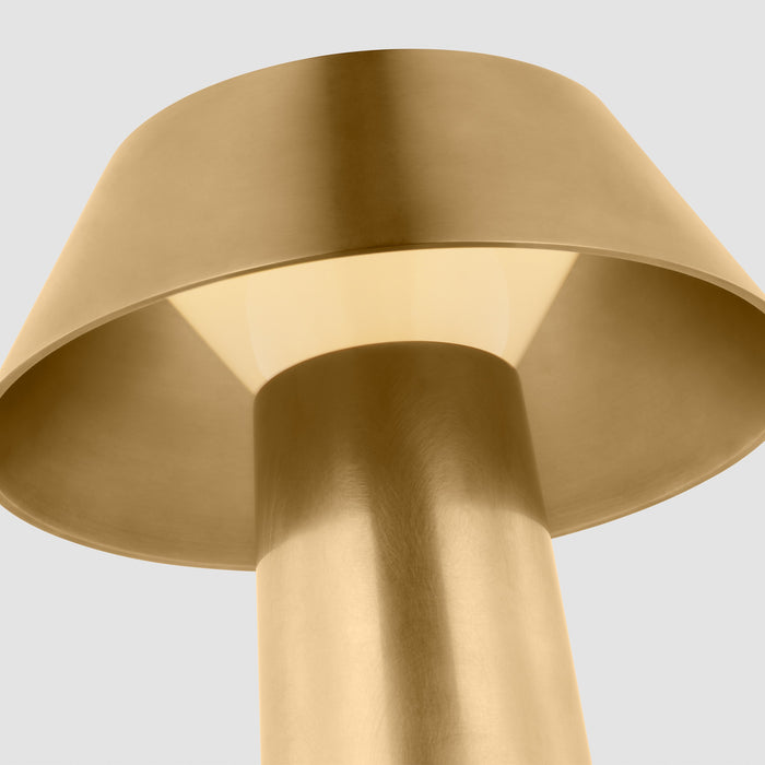 Sesa Short Accent Rechargeable LED Table Lamp