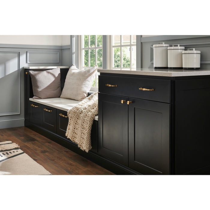 Jeffrey Alexander Audrey 1-3/8" Diameter Square Knob