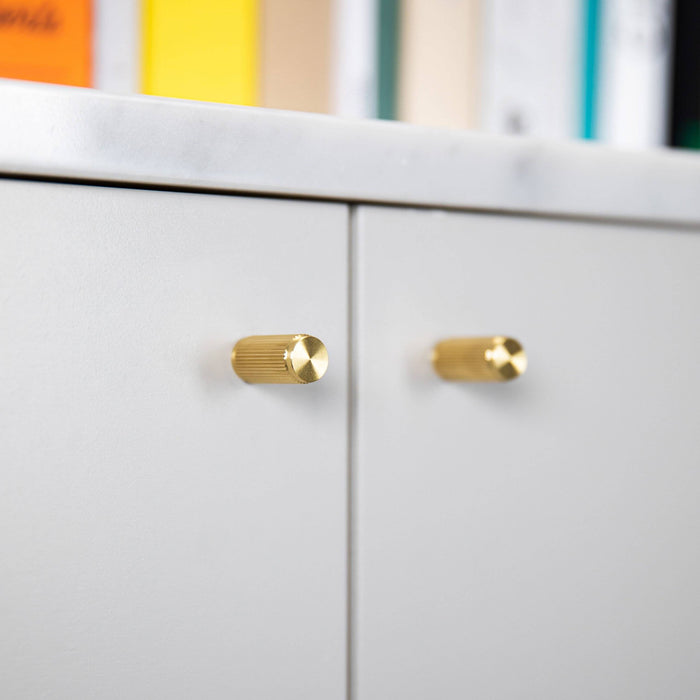 FURNITURE KNOB / LINEAR - Packshot 2