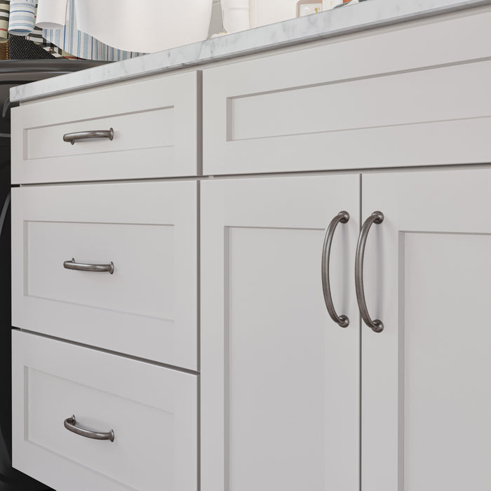 Jeffrey Alexander Hudson 12" Center-to-Center Appliance Pull