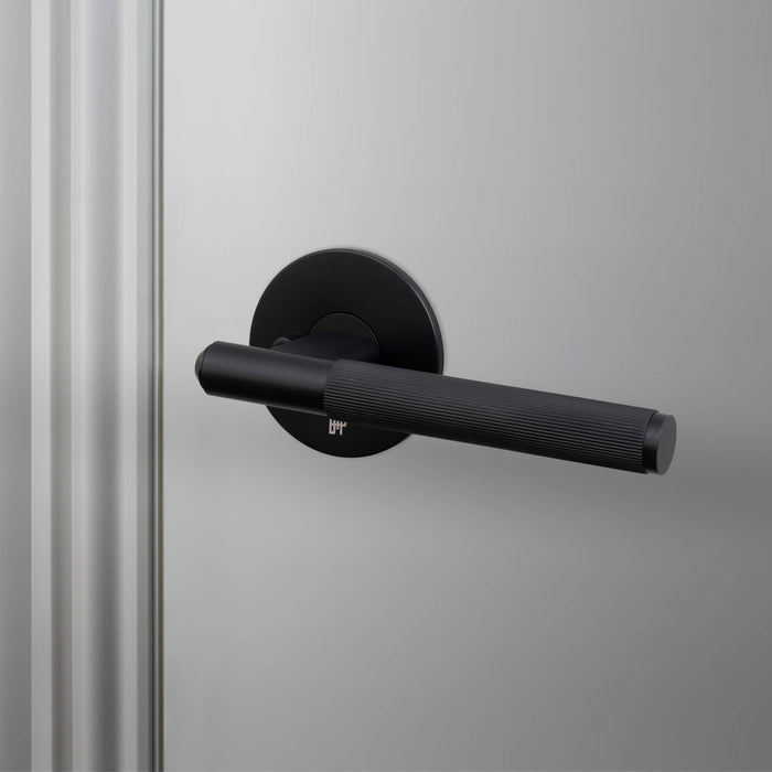 DOOR HANDLE / PRIVACY / LINEAR - Packshot 2