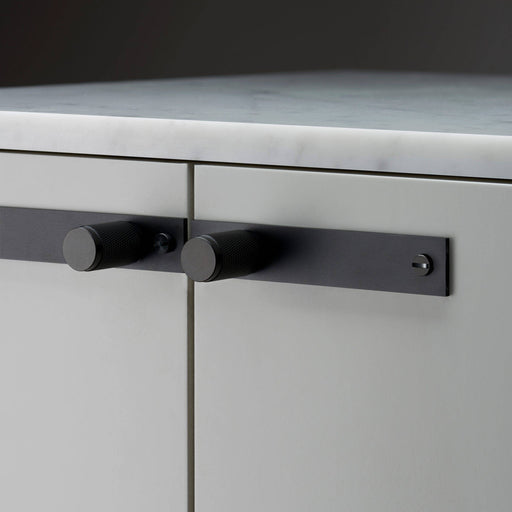 FURNITURE KNOB / PLATE / CROSS - Packshot 1