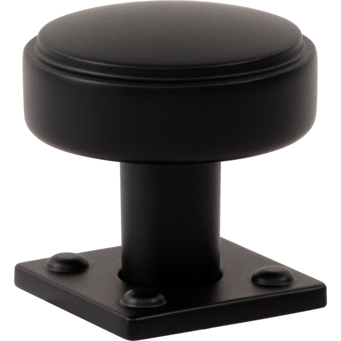 Atlas Benning 1 1/4" Diameter Round Knob