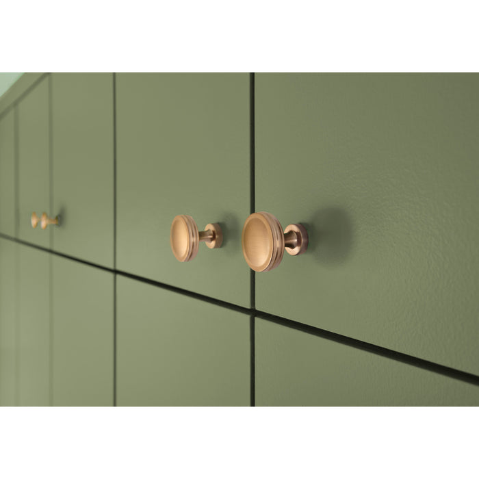 Jeffrey Alexander Jules 1-3/8" Diameter Round Knob